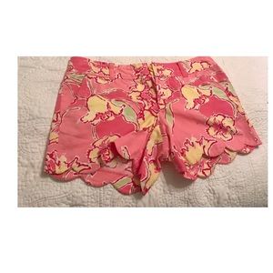 Lilly Pulitzer shorts size 4